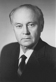 100 лет со дня рождения Реутова Олега Александровича (1920–1998)